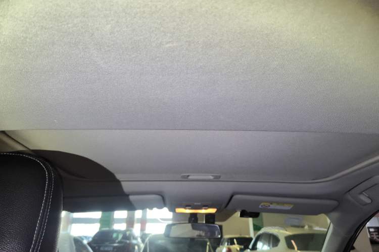 Used Toyota RAV4 2018 2.0L CVT Two-Wheel Drive Fashion X Edition