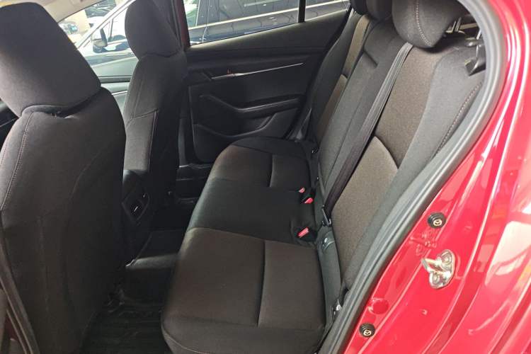 Used Mazda 3 Axela 2021 2.0L Automatic Zhiqing Edition