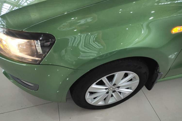 Used Volkswagen Polo 2013 1.4L Automatic Luxury Edition
