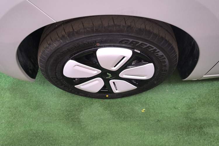 Used Wuling Hongguang MINIEV 2025 Four-Door Version Advanced Edition
