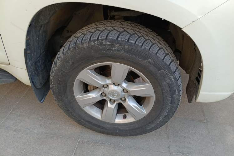 Used Toyota Prado 2014 2.7L Automatic Luxury Edition