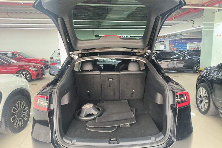 Used Tesla Model Y 2021 Standard Range Rear-Wheel Drive Version