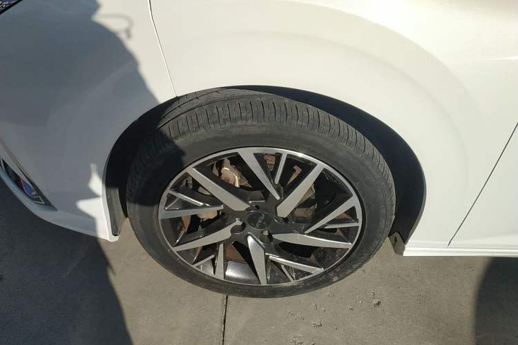 Used Dongfeng Aeolus Yixuan 2020 230T Automatic Dazzle Track Edition