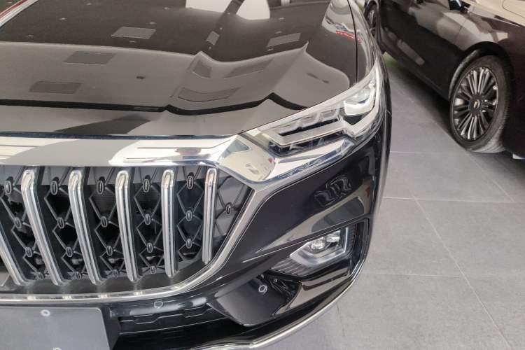 Used Hongqi HS5 2022 Revised Version 2.0T Smart Connect Flagship Edition