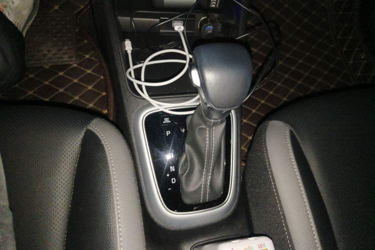 Used Kia kx1 Stonic 2019 1.4L Automatic Fun Edition China VI
