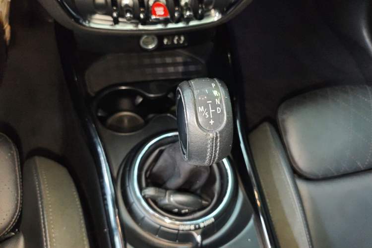 Used MINI Clubman 2016 1.5T COOPER Connoisseur Edition