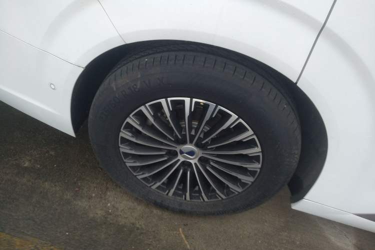 Used Denza D9 2022 DM-i 970 Four-Wheel Drive Flagship Model