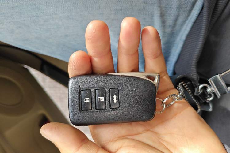 Used Lexus ES 2014 250 Elite Edition Vehicle Key