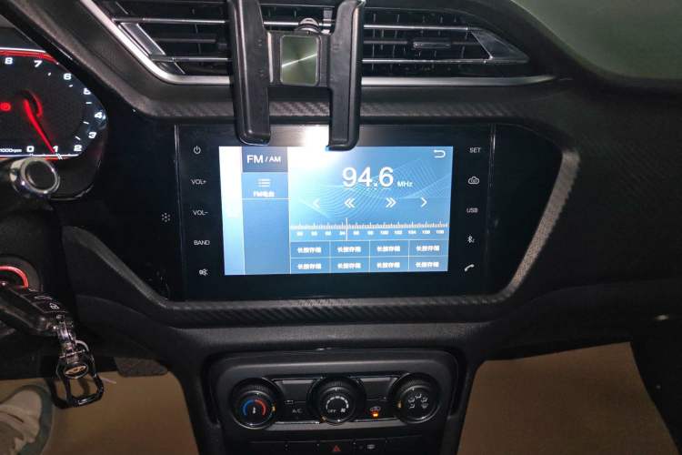 Used Chery Tiggo 3X 2020 Quality Edition 1.5L CVT Deluxe Version

