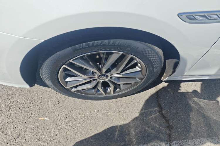 Used BYD Qin PLUS 2021 DM-i 120KM Prestige Model Exterior 4