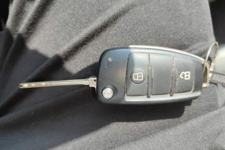 Used JAC Refine M3 2018 IKEA Edition 1.6L Luxury Smart Model