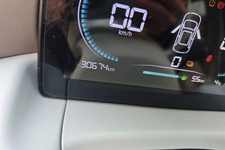 Used Leapmotor T03 2023 403 Lite Edition Odometer Close Up