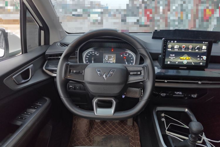Used Wuling Jiachen 2022 1.5L Manual Enjoyment Elite Model
