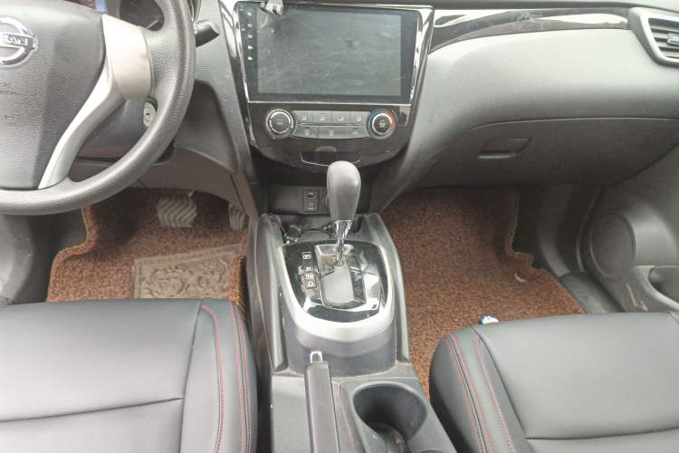 Used Nissan Qashqai 2016 2.0L CVT Elite Edition
