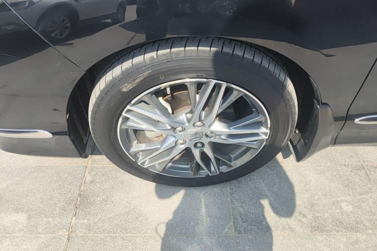 Used Honda Elysion 2019 2.0L Hybrid Comfort Edition
