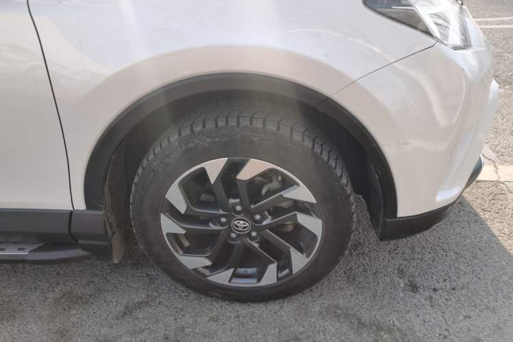 Used Toyota RAV4 2018 2.5L Automatic 4x4 Elite i Edition