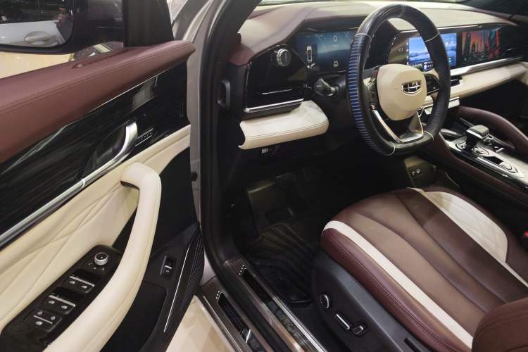 Used Geely Auto Monjaro L 2021 2.0TD DCT EVO Two-Wheel Drive Prestige Version Driver Seat