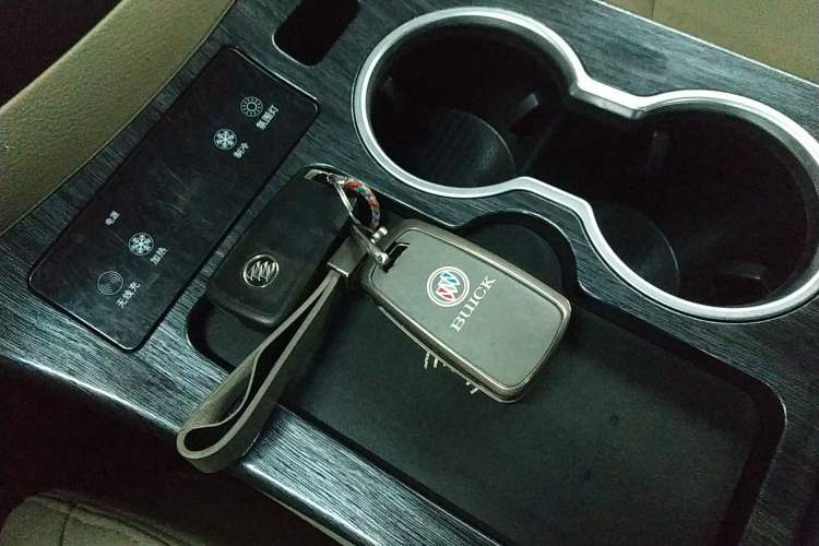 Used Buick GL8 2017 25S Luxury Version China V Standard