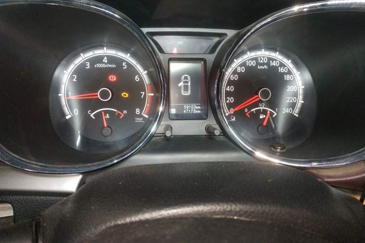 Used Venucia T70X 2015 2.0L Manual RuiXiang Sport Edition