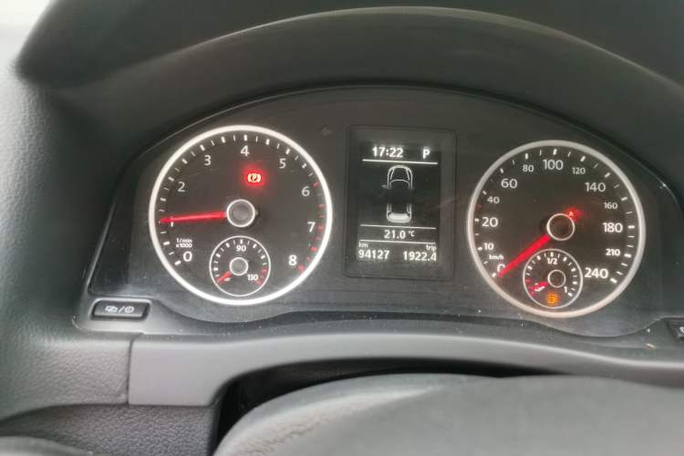 Used Volkswagen Tiguan 2017 300TSI Automatic Two-Wheel Drive Silk Road Comfort Edition Instrument Cluster