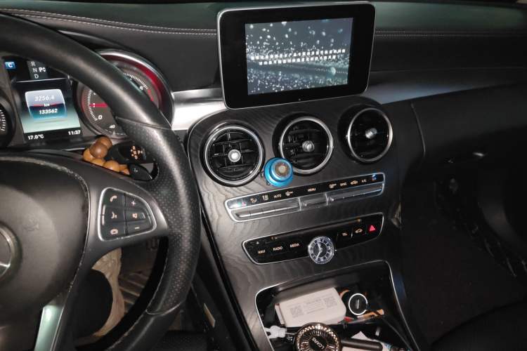 Used Mercedes-Benz C-Class 2017 Facelift C 200 L Sport Edition
