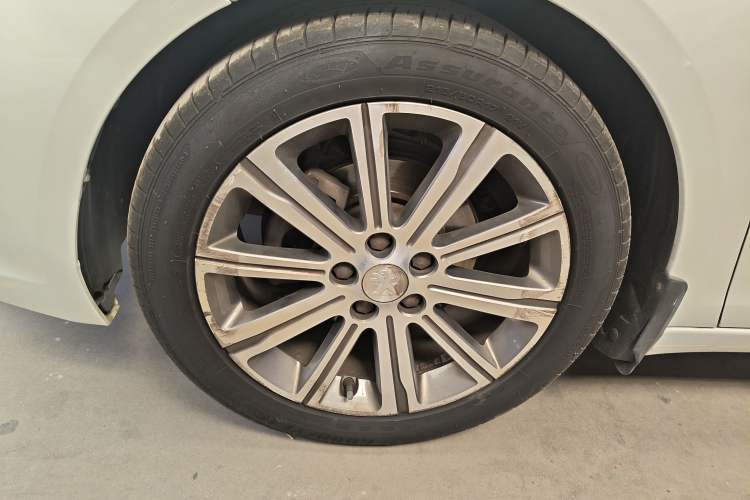 Used Peugeot 408 2014 1.8L Automatic Luxury Edition