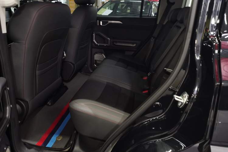 Used JETOUR Traveler 2023 2.0T All-Wheel-Drive Crosser