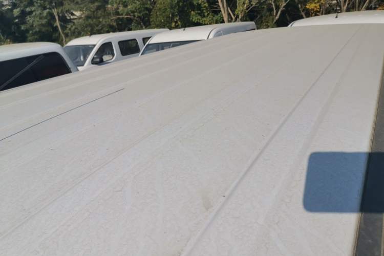 Used Wuling Yangguang 2024 300KM Comfort Version Passenger Van 75kW
