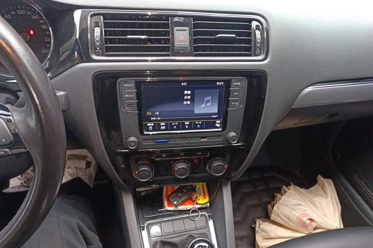 Used Volkswagen Sagitar 2018 1.6L Manual Comfort Model
