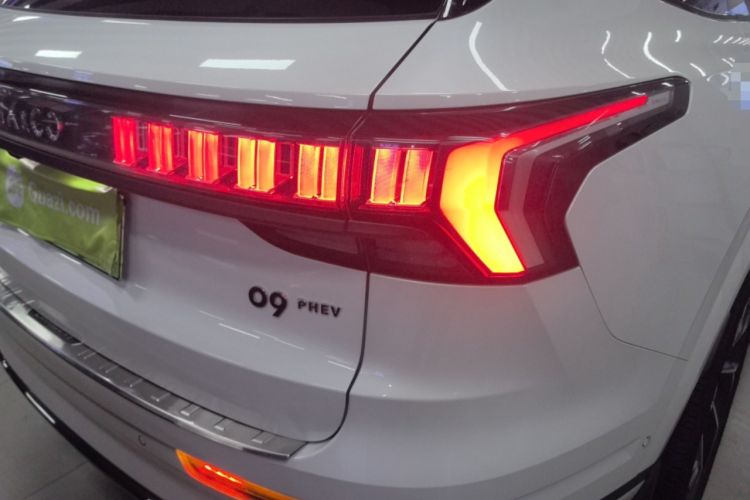 Used Lynk & Co 09 EM-P 2021 2.0T PHEV Halo Six-Seater Right Rear Taillight