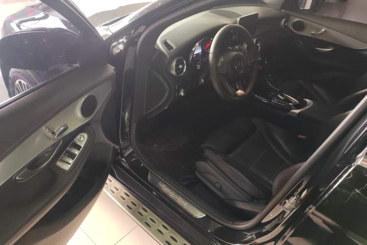 Used Mercedes-Benz GLC 2017 GLC 200 4MATIC
