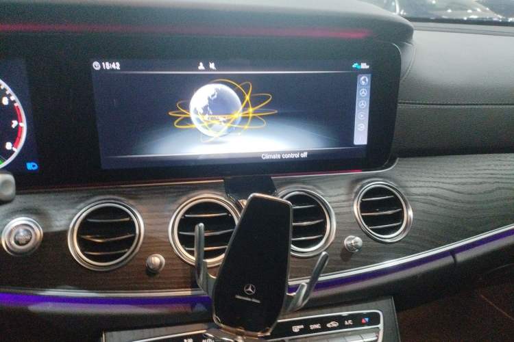 Used Mercedes-Benz E-Class 2019 E 260 L Sport Edition
