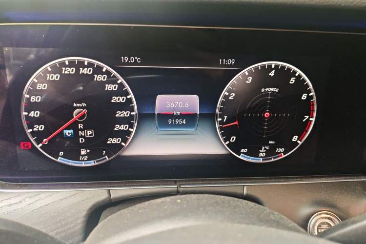 Used Mercedes-Benz E-Class 2018 Restyled E 300 L Sport Luxury Edition Odometer Close Up