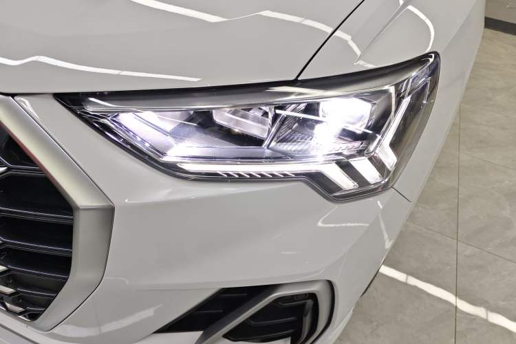 Used Audi Q3 2022 40 TFSI Fashion Dynamic Model