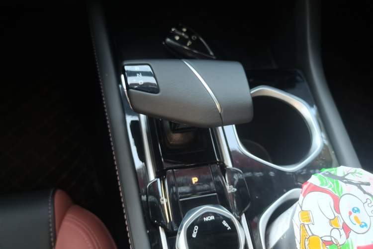 Used CHANGAN Eado 2023 Changan Edition PLUS Blue Whale NE 1.4T GDI DCT Prestige Version