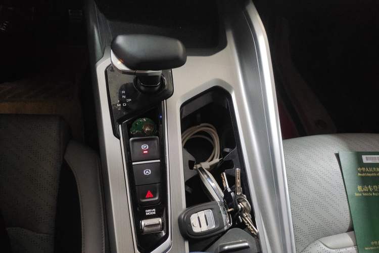 Used Geely Auto Preface 2021 2.0TD Luxury Version Gear Lever