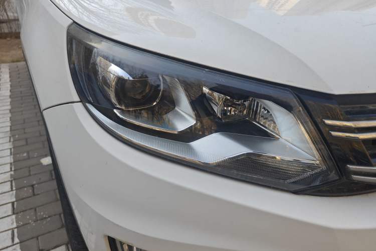 Used Volkswagen Tiguan 2015 1.8TSI Automatic Two-Wheel Drive Luxury Model
