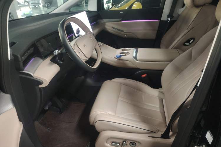 Used XPeng X9 2024 702 Ultra-Long Range Pro