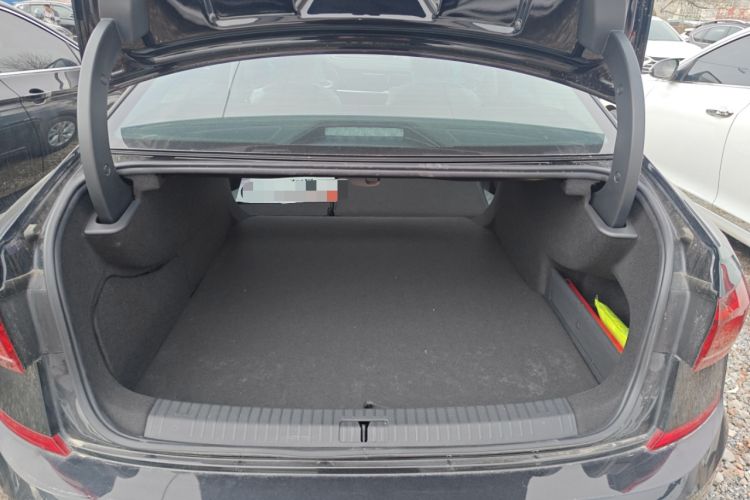 Used Volkswagen Passat New Energy 2025 430 PHEV Hybrid Business Edition Trunk