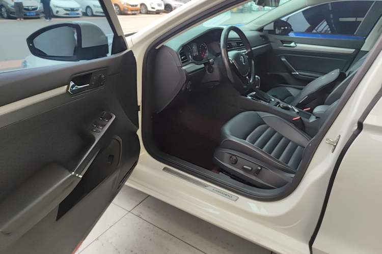 Used Volkswagen Lamando 2019 280TSI DSG Comfort Edition China VI standard Driver Seat