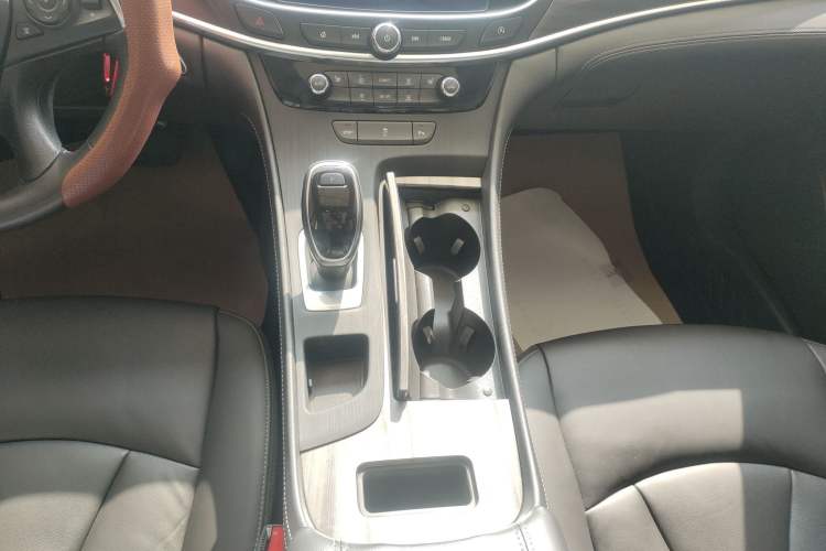 Used Buick LaCrosse 2021 652T Luxury Model Gear Lever