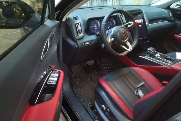 Used Hongqi HS3 2023 1.5T Two-Wheel Drive Shanwei Edition