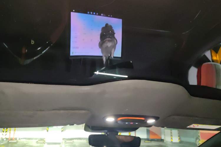 Used Xiaomi Auto SU7 2024 Four-Wheel Drive Ultra-Long Range Advanced Intelligent Driving Max Edition