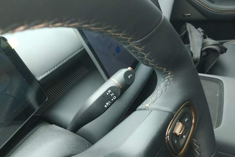 Used Baojun Enjoy 2025 Plug-in Hybrid 140km Luxury Edition
