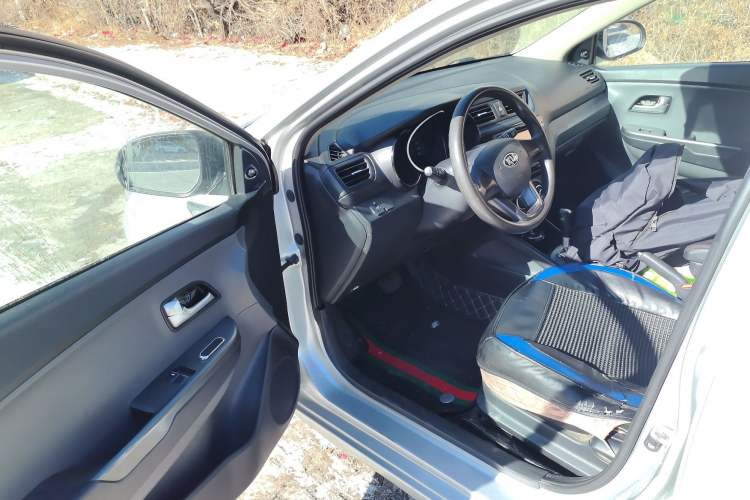 Used Kia K2 2012 Sedan 1.4L Automatic GLS Commemorative Edition