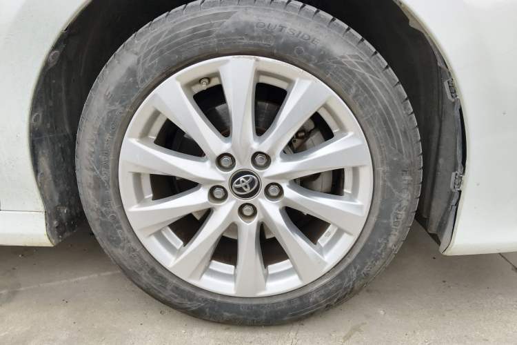 Used Toyota Camry 2019 2.0G Luxury Edition China VI Standard