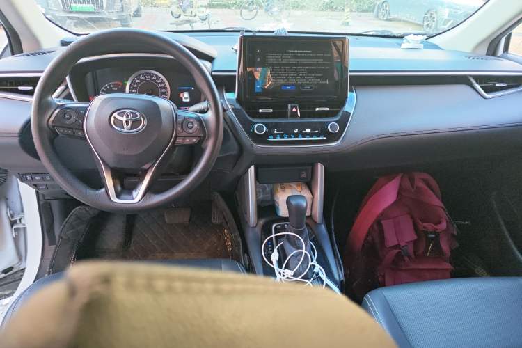 Used Toyota FRONTLANDER 2022 2.0L CVT Luxury PLUS Edition
