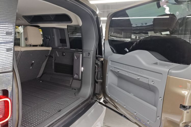 Used Land Rover Defender 2020 110 P400 HSE