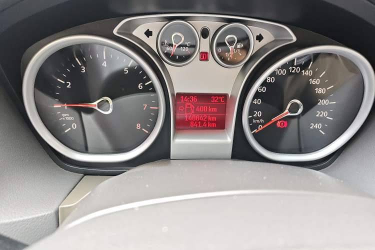 Used Ford Focus 2011 Sedan 1.8L Manual Comfort Model Odometer Close Up