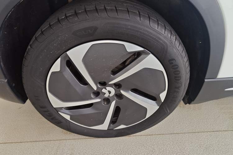 Used Nio EC6 2024 75 kWh
